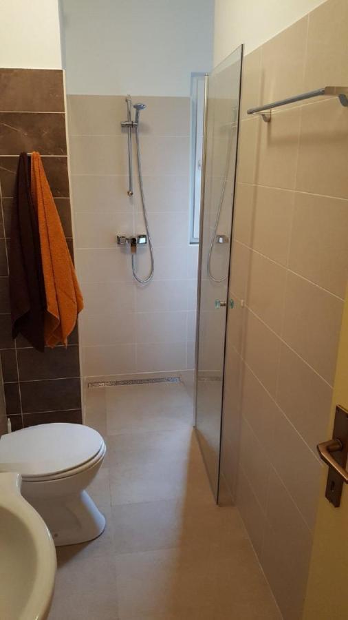 Apartman Darja ウマグ エクステリア 写真